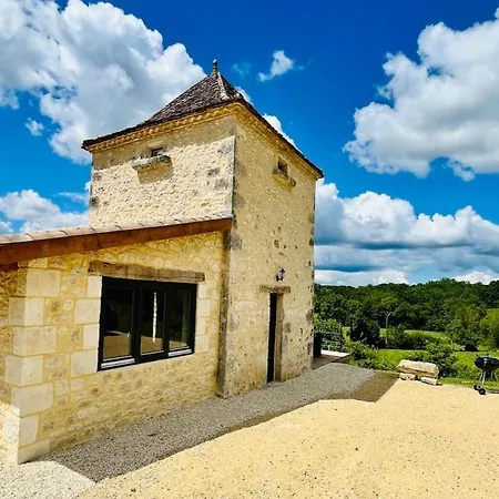 Ferienhaus Dans Un Pigeonnier A La Campagne Tourliac